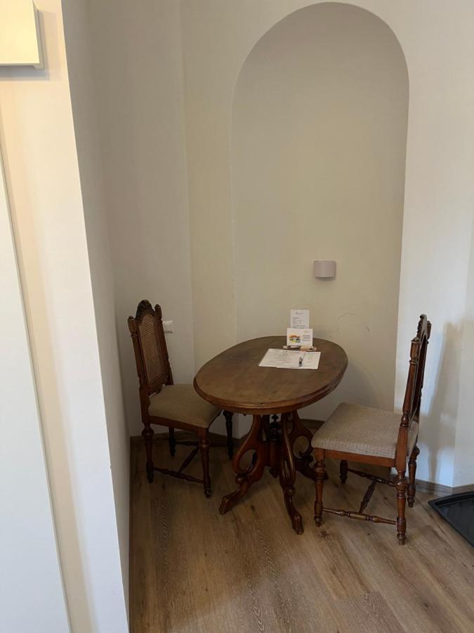 Kloster Wernberg Hotel Room photo